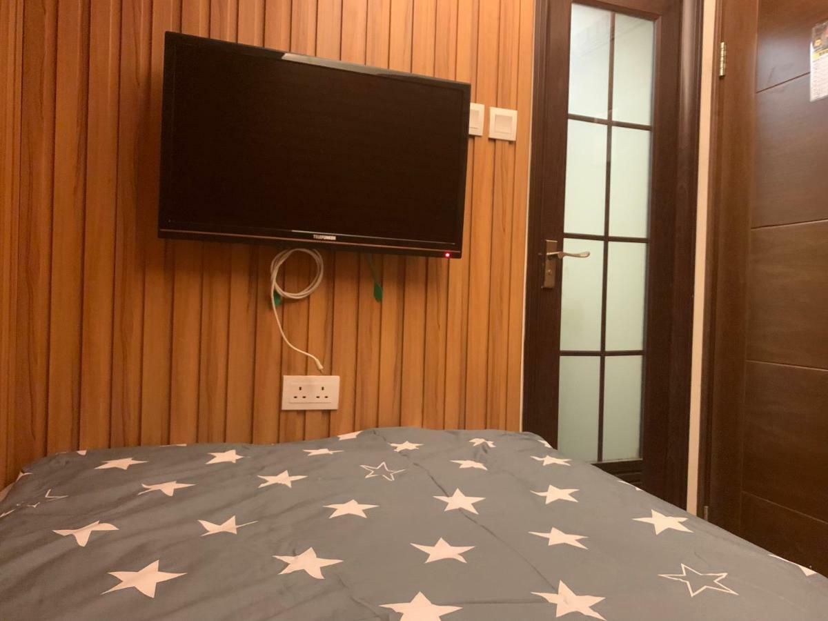Mingdu Hostel 카우룽 외부 사진